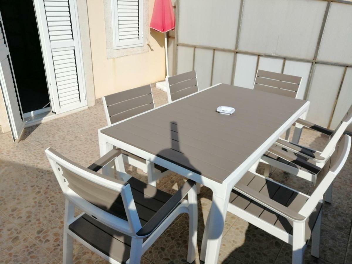 R-Club Old Town Apartments Будва Экстерьер фото